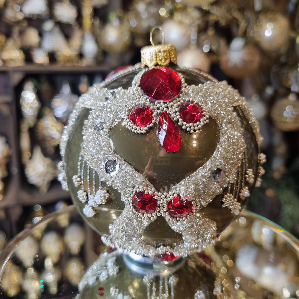 Bauble with Heart with Red Jewels