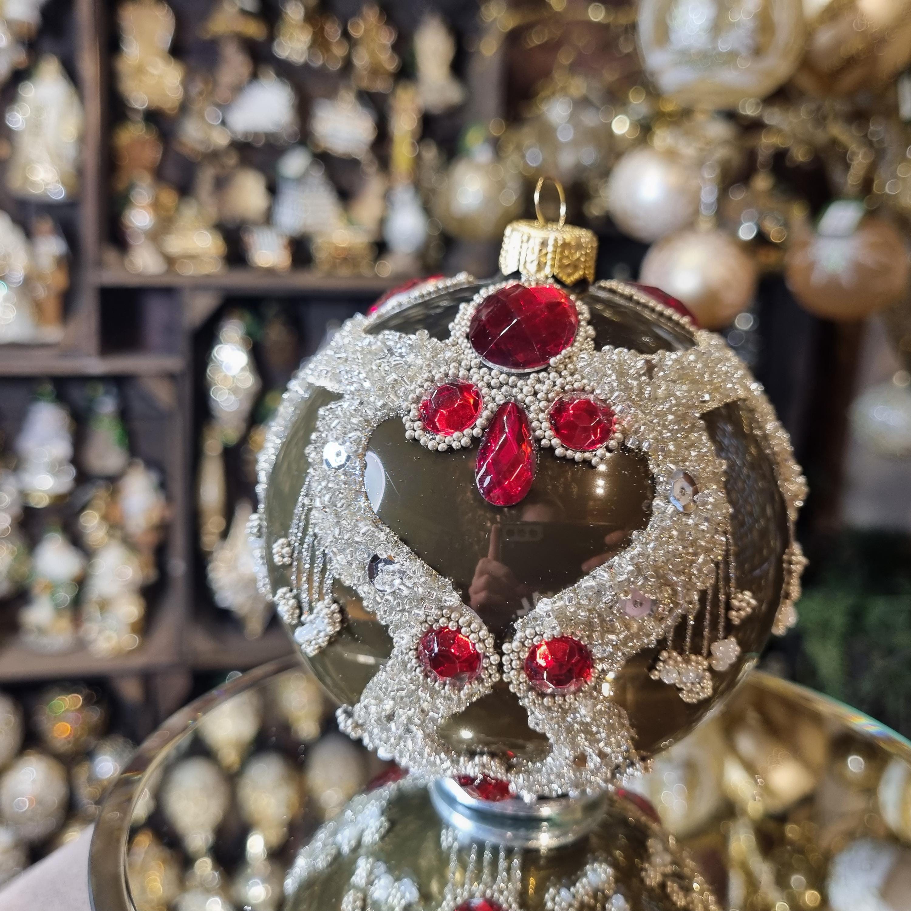 Bauble with Heart with Red Jewels
