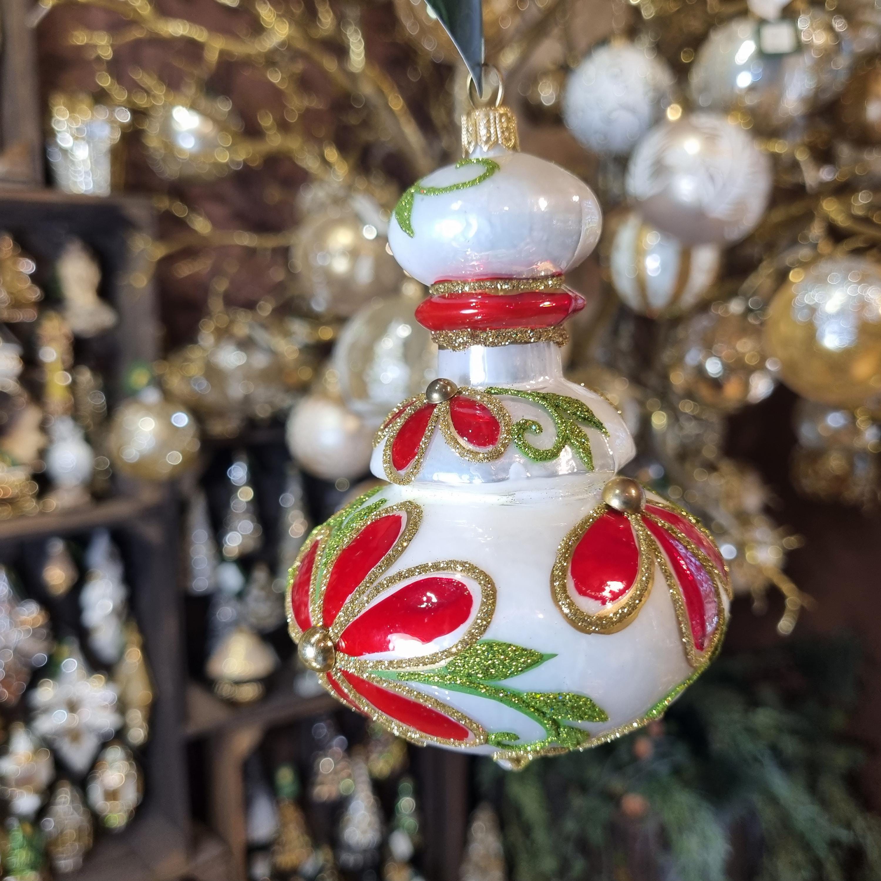 Silverado ornament, glass ball with classic decorative elegance
