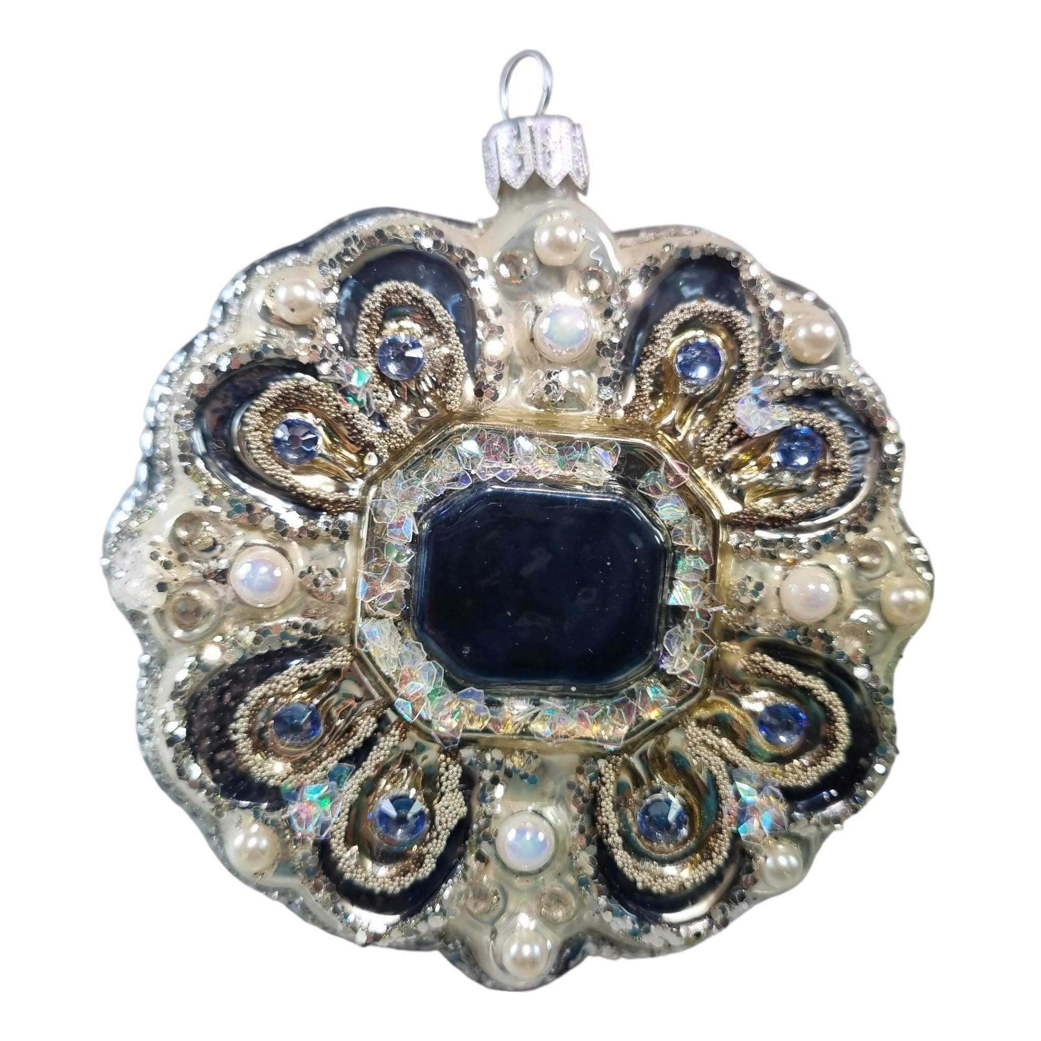 Silverado glass ornament, red ball with classic festive decoration