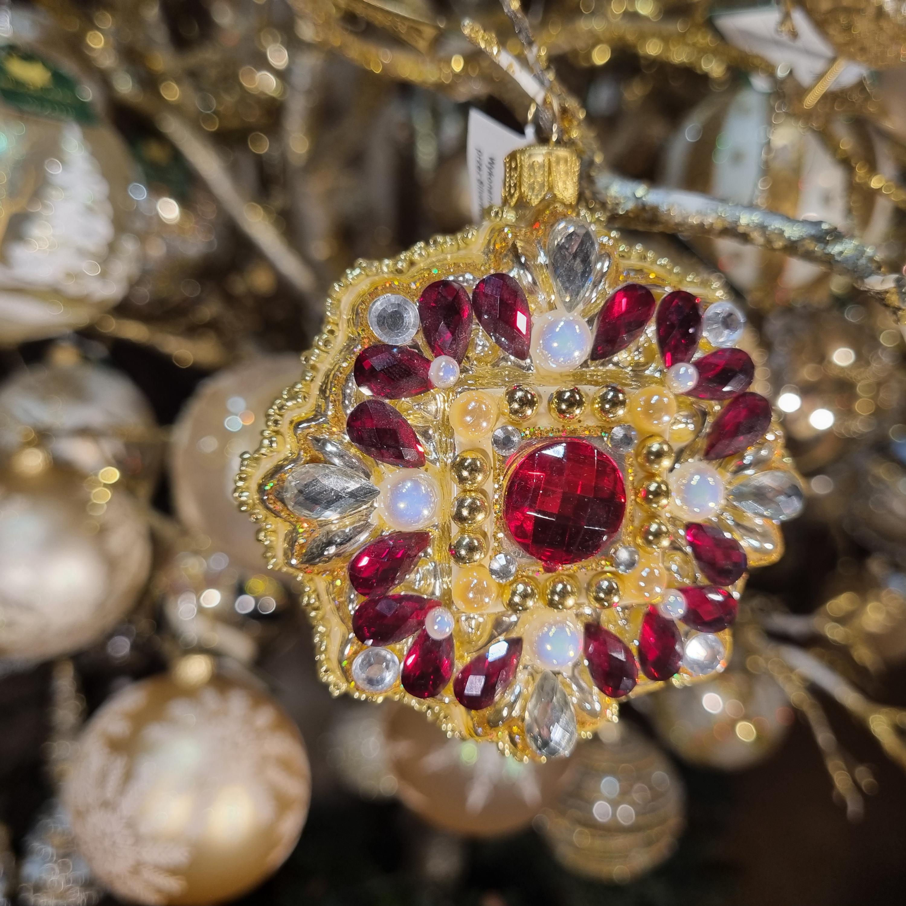 Crimson Royale Jewel