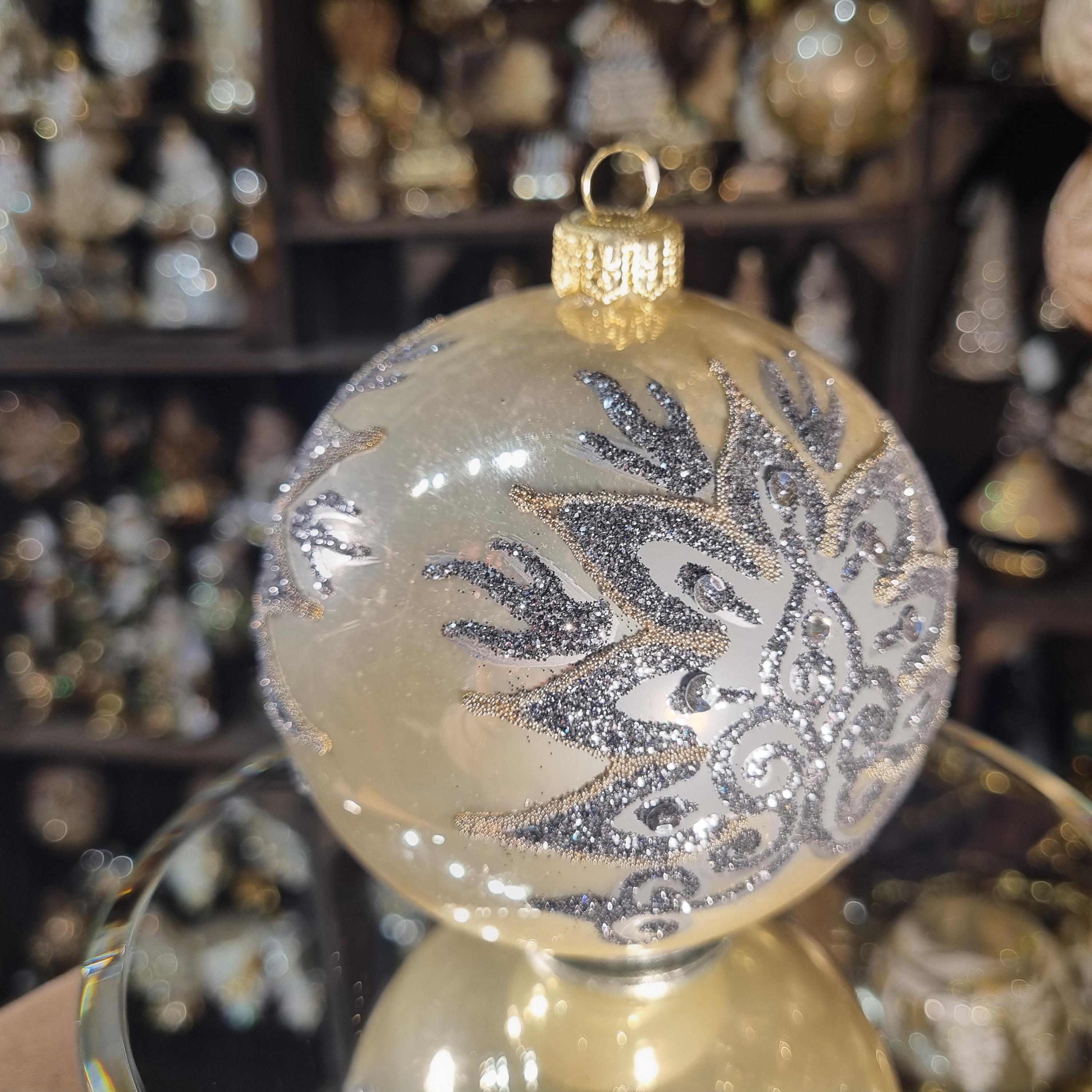 Bauble 10cm with Fan Decore